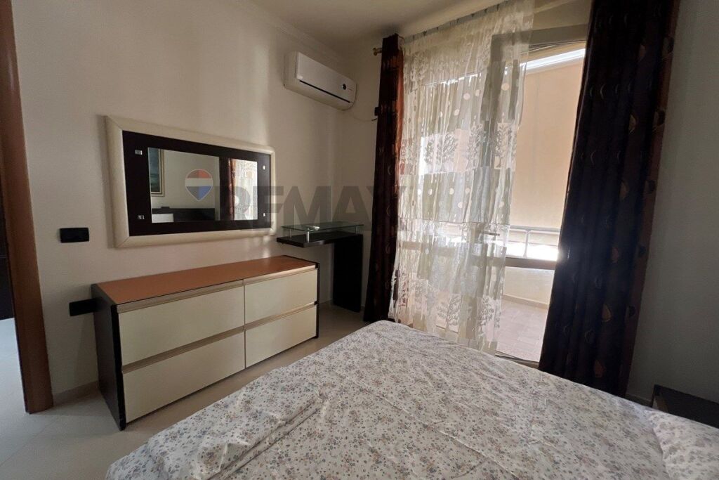 PAPAFINGO EKSKLUZIVE PËR QIRA – LUNGOMARE, VLORË