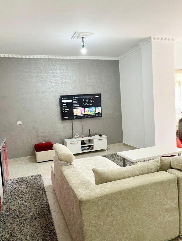 Qera, Apartament 2+1, Prane Ish Hipotekes