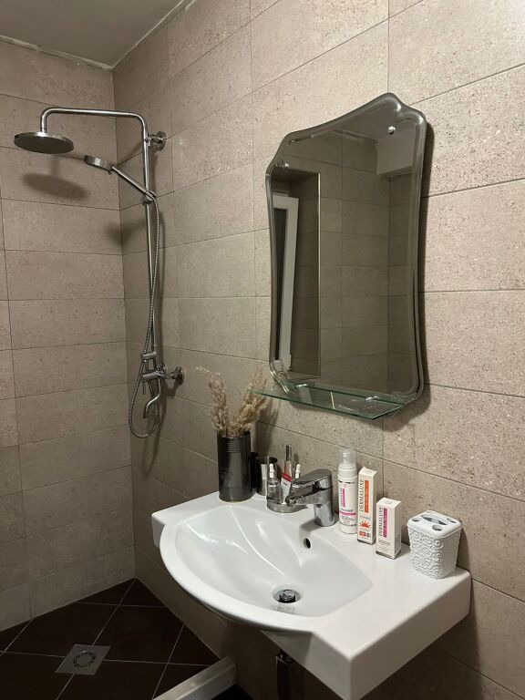 Apartament Me Qera 1+1 Tek Selvia (ID B211483) Tirane