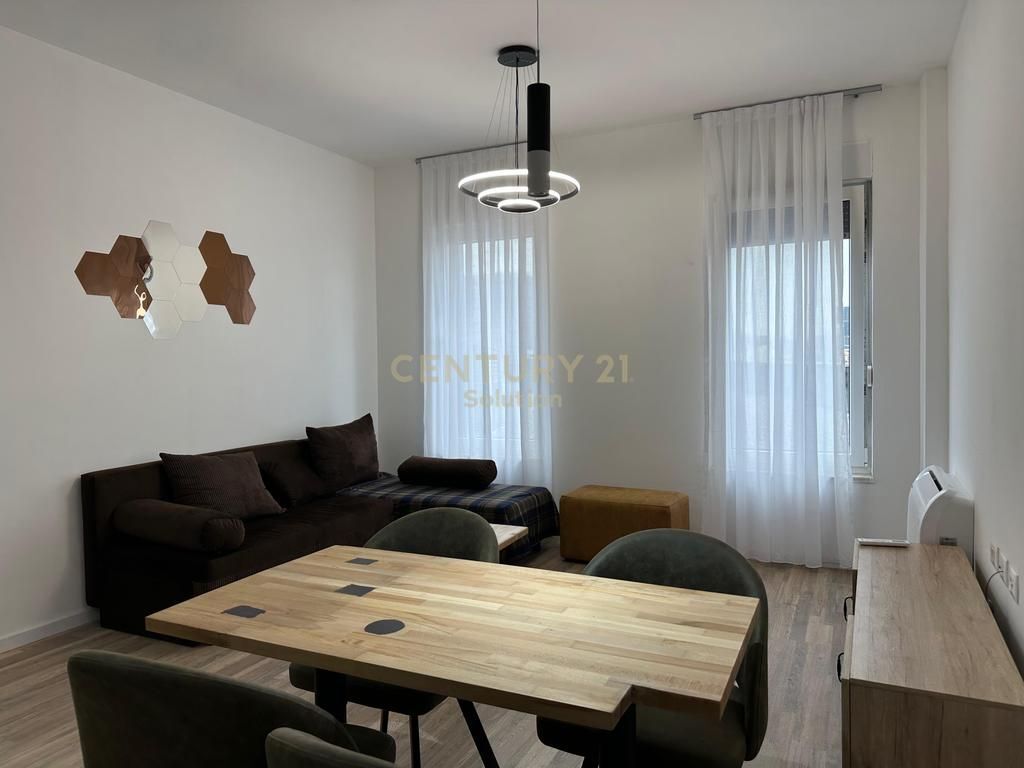 Apartment 2+1+2 with veranda for rent