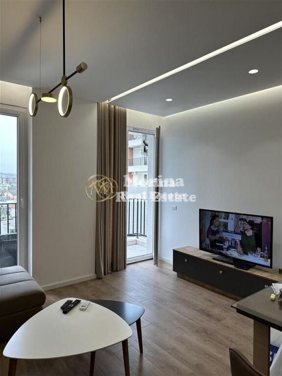 Rent | Apartament 1 + 1 | Fusha Aviacionit | 550 €/month