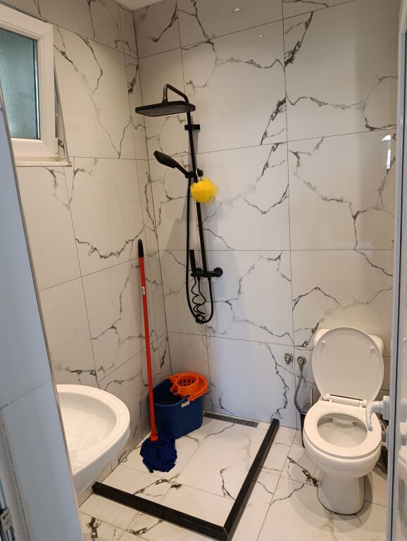 Qera | Garsoniere | Spitali Amerikan 2 | 350 €/muaj