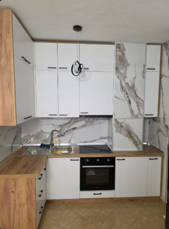 Appartamento 1+1 in affitto a 5 Maji Tirane