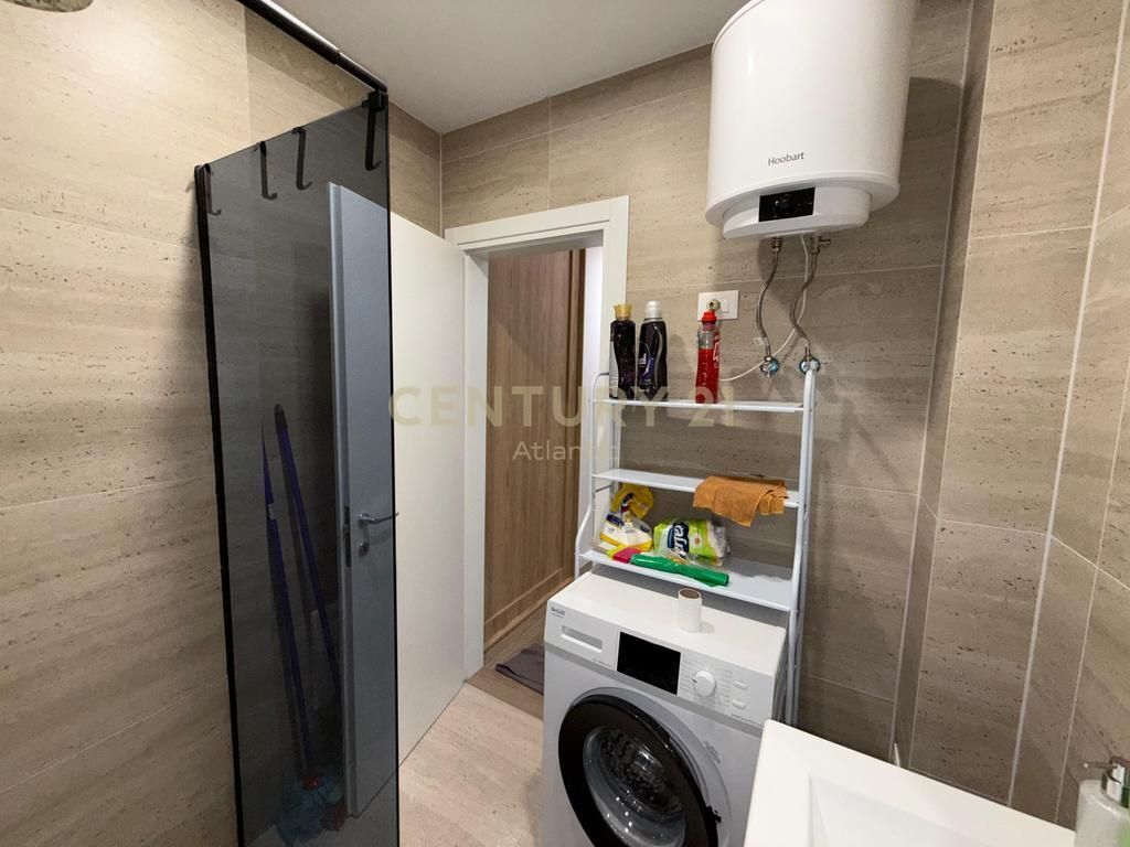 APPARTAMENTO 1+1 CON VERANDA IN VENDITA – GOLEM, 100 M DAL MARE