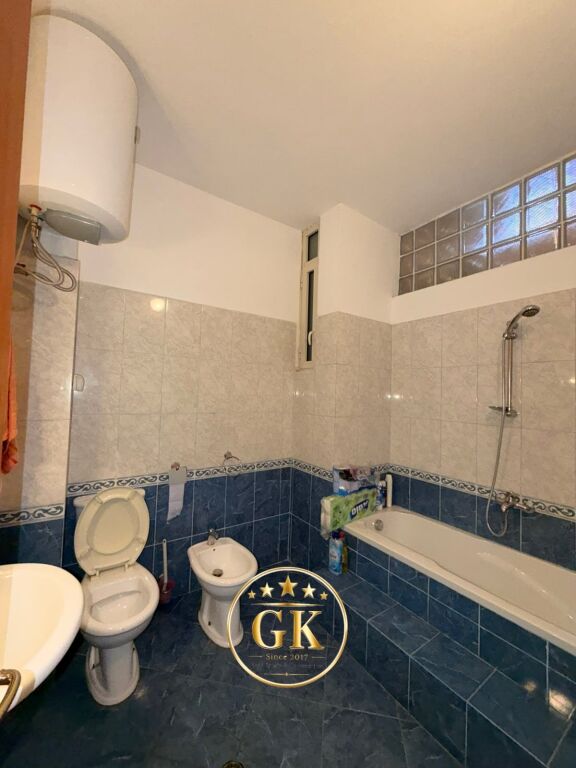 SHITET SUPER APARTAMENT 2+1+2 , LAGJA 5 , DURRES