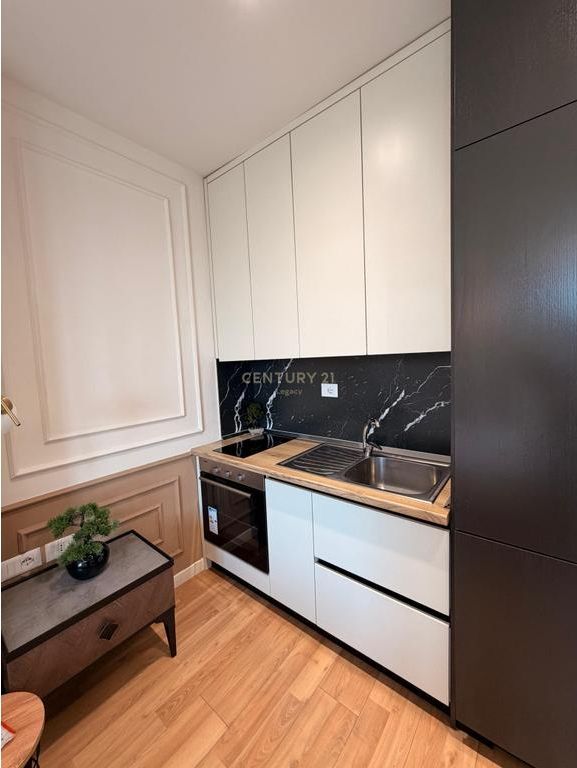🏢 Apartment for Sale – Square 21 .125,000 €
