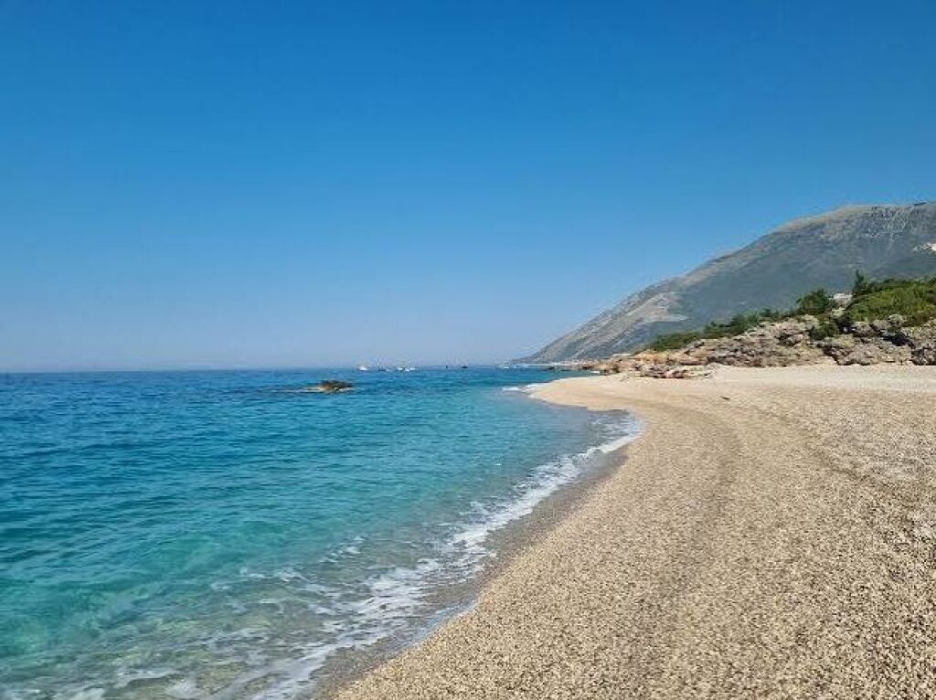 SHITEN APARTAMENTE NE GREEN COAST