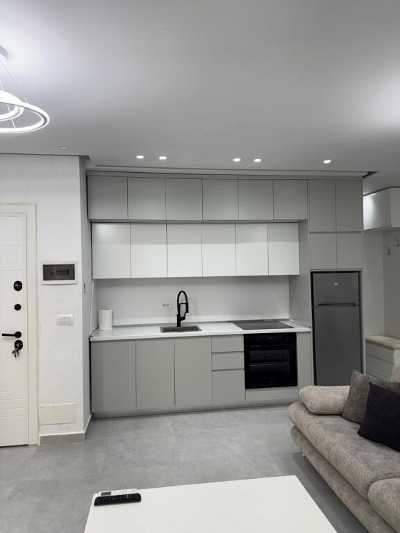 🏡 Apartment 2+1 for Rent – 📍 Tom Doshi Complex, Shkozë