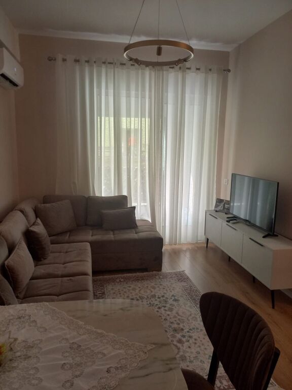 🏡 Shitet Apartament 1+1 – Rezidenca Kaimi, Ali Demi