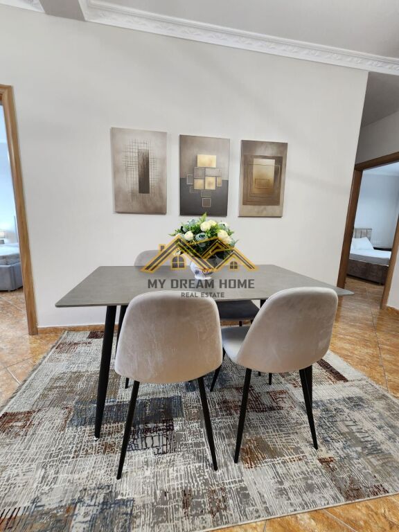 SHITET APARTAMENT TEK KOMPLEKSI EKA PLAZH DURRES