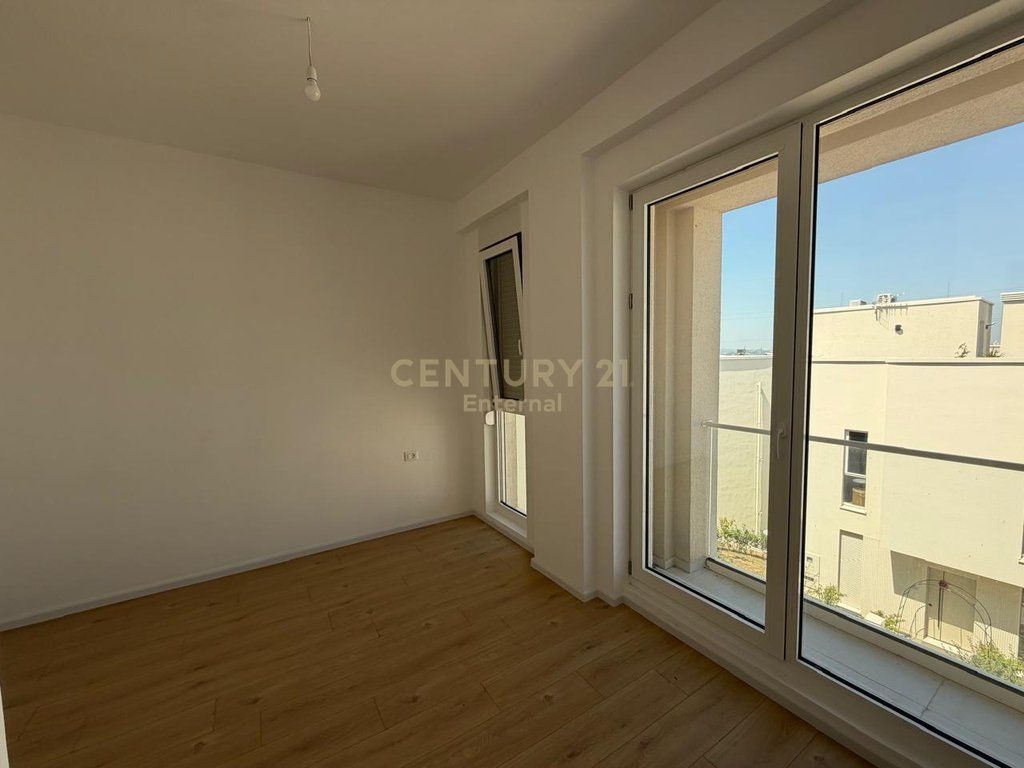 VILLA FOR SALE – ABA RESIDENCE, FARKË