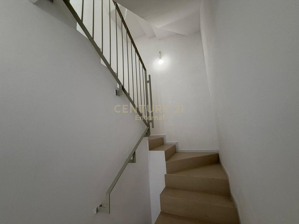 VILLA FOR SALE – ABA RESIDENCE, FARKË