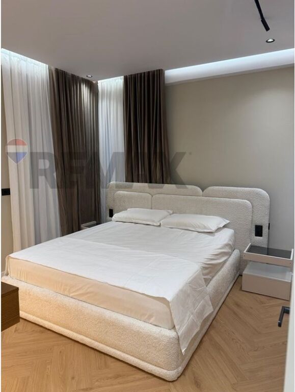 APARTAMENT 2+1+2 PER QIRA TEK KOPSHTI ZOOLOGJIK
