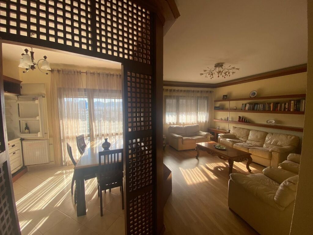 Apartment 2+1+2+2 for sale, Zogu i Zi