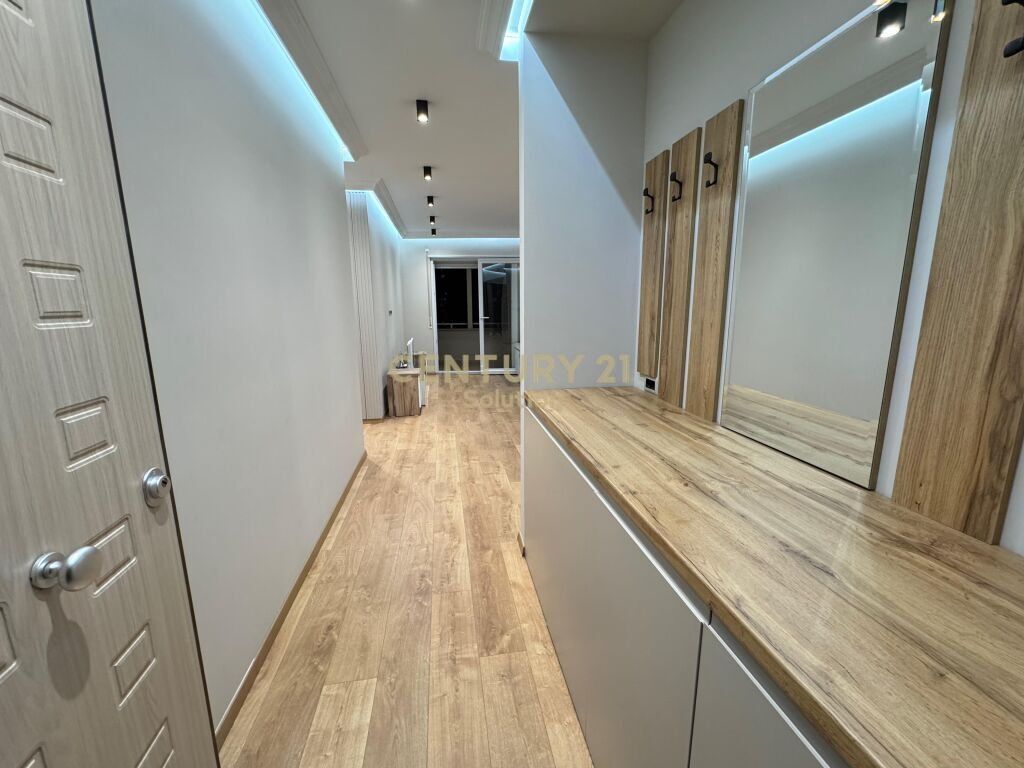 AFFITTIAMO APPARTAMENTO 2+1+2 NELLA ZONA DI ASTIRI! 700 € /Mese
