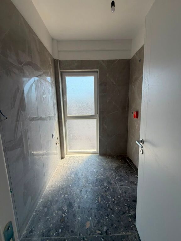 🏡 OKAZION | SHITET APARTAMENT 2+1+2 – TIRANA ENTRY Ish Dogana