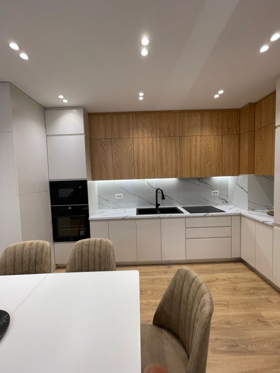 🏡 APPARTAMENTO 2+1 IN AFFITTO – VIA KAVAJËS