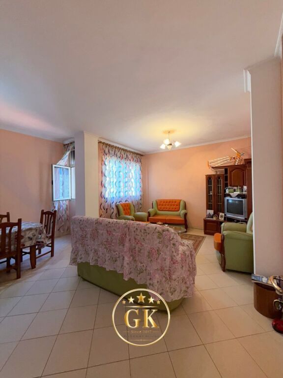 SHITET SUPER APARTAMENT 2+1+2 , LAGJA 5 , DURRES