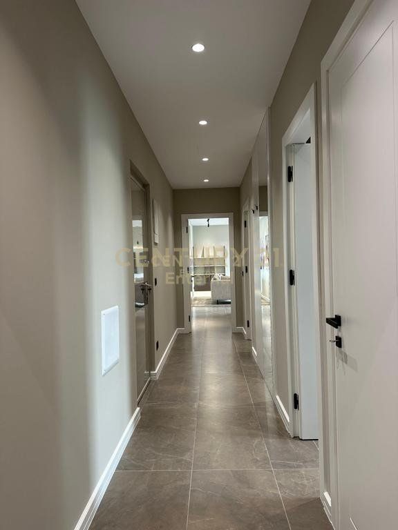 FOR RENT APARTMENT 2+1+2+ P AMBASSADOR 3 2,700 € /Month 250,000 Lek /Month