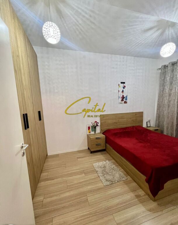 APARTAMENT ME QIRA 1+1 ISH STACIONI TRENIT TIRANE 450 EURO