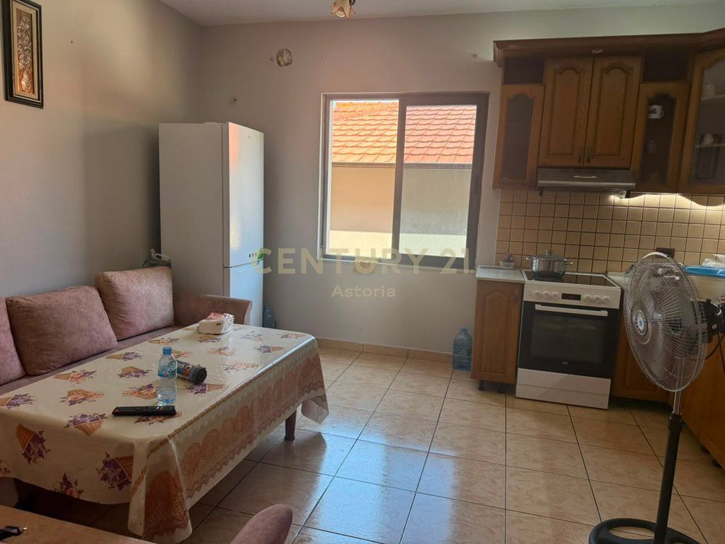 SECOND FLOOR OF A VILLA FOR RENT IN VAQARR
