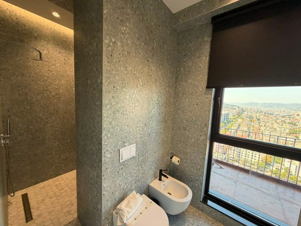 🏡 SHITET APARTAMENT PREMIUM 2+1 | TIRANA GARDEN BUILDING💰 Çmimi: 520 milionë lekë