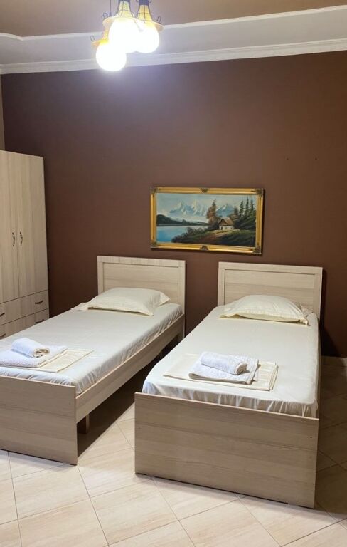 Apartament 1+1 me qira – Rruga e Dibrës !