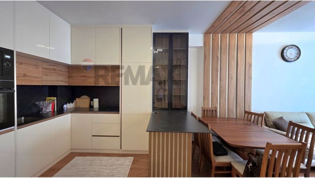 LUXURY 2+1 APARTMENT FOR LONG-TERM RENT – LUNGOMARE, VLORA