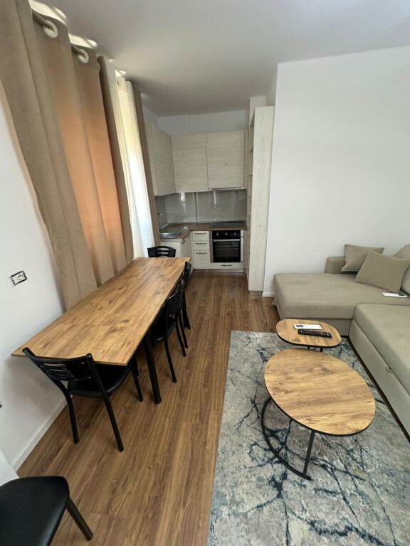 Appartamento 2+1 in affitto presso Xhamia E Selites !