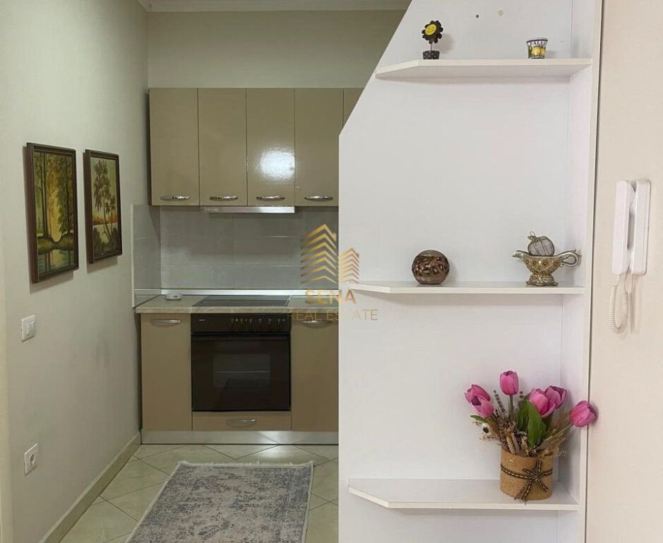 Affitto, Appartamento 1+1+blk, Centro-Vicino FSHN, 60.000 Leke/mese