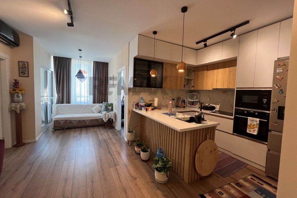 2+1 APARTMENT FOR SALE – NEAR CONAD, VLORË