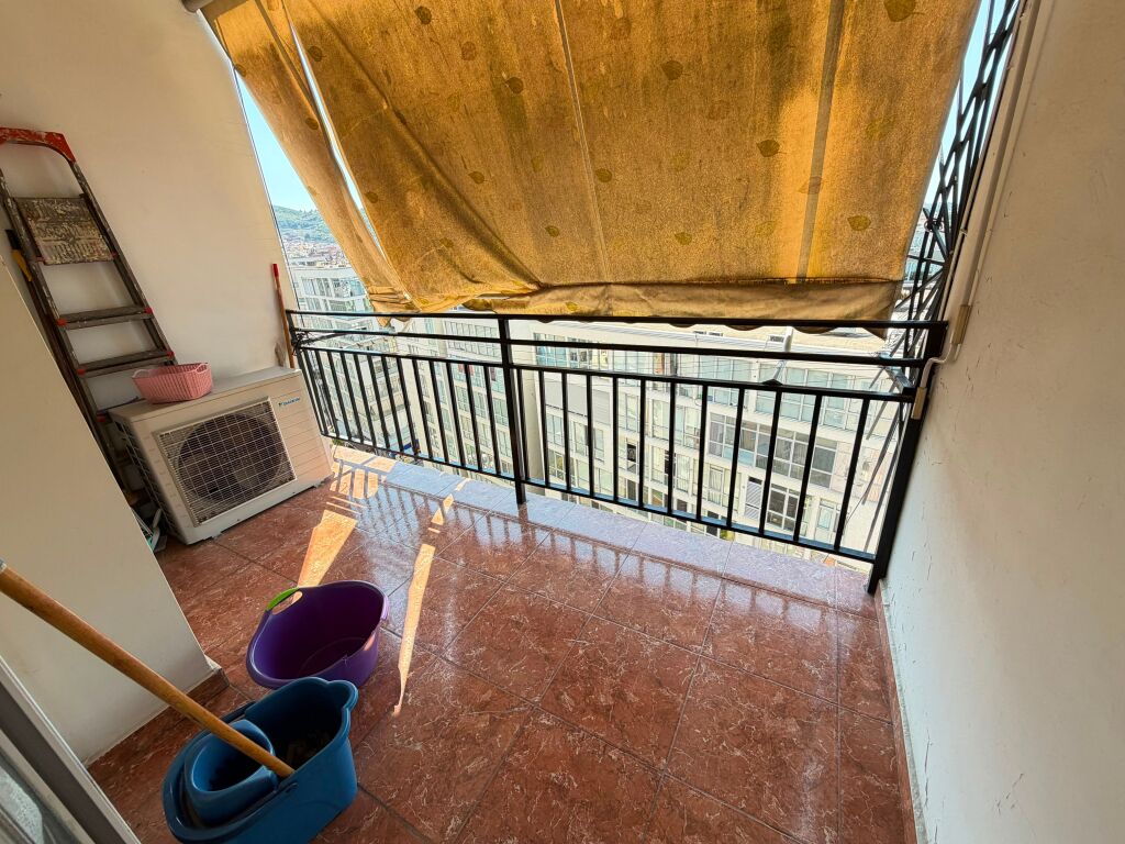 2+1 apartment for sale at Komuna Parisit