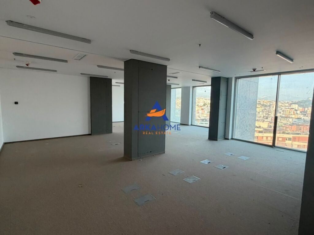 OFFICE SPACE FOR RENT 500M2 "ELBASAN ROAD" 15000 EURO