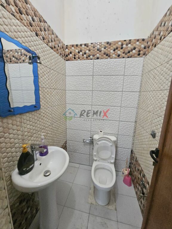 🏢 JEPET ME QIRA AMBIENT BIZNESI – ISH-KËNETË, DURRËS