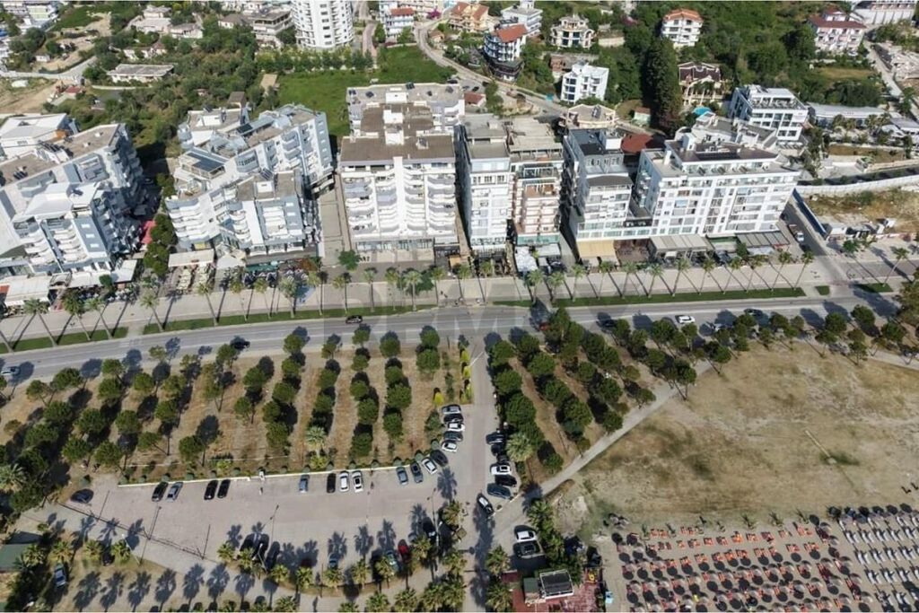 🏢 EXCLUSIVE BUSINESS PREMISES FOR RENT – LUNGOMARE, VLORË