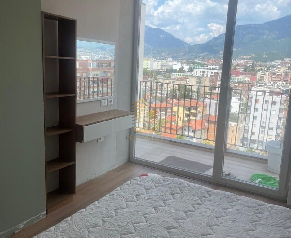 Qira, Apartament, 2+1+2+Verande, Riza Cerova, 85.000 Leke/muaj