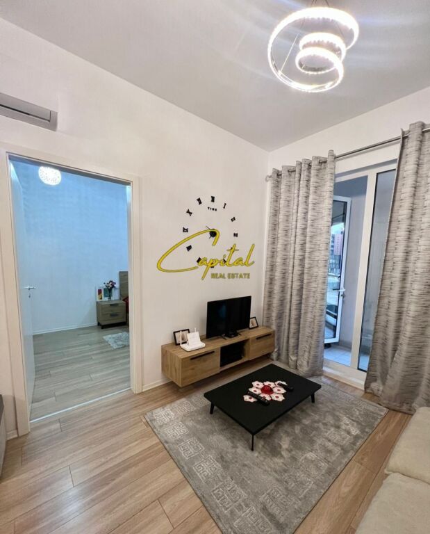 APARTAMENT ME QIRA 1+1 ISH STACIONI TRENIT TIRANE 450 EURO