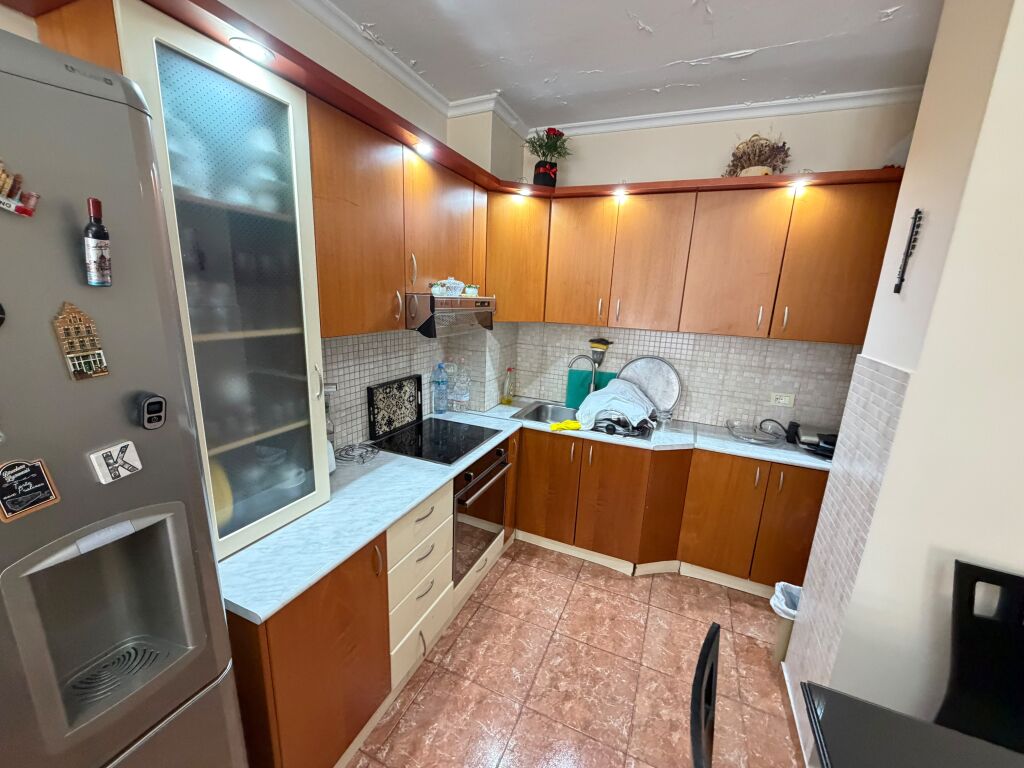 2+1 apartment for sale at Komuna Parisit