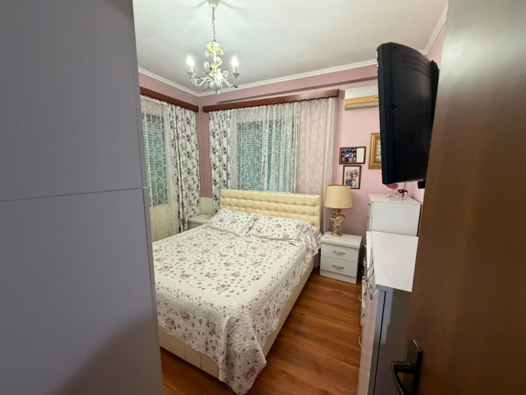 🏢 SHITET APARTAMENT 2+1+2 PRANË HYRJES SË REZIDENCËS KODRA E DIELLIT