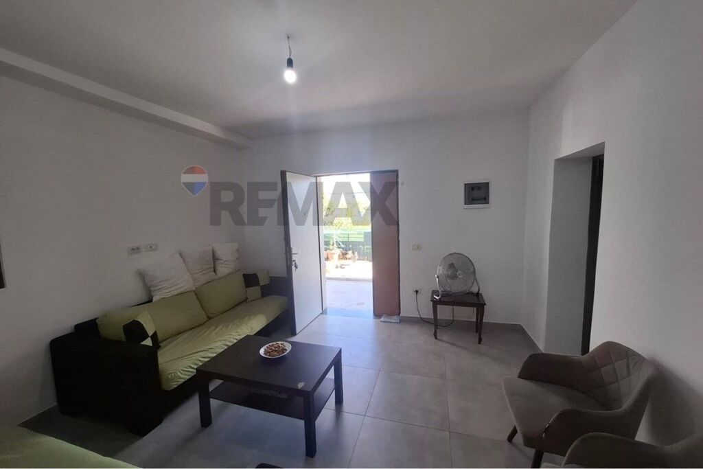 SHTËPI PRIVATE 1+1 PËR QIRA AFATGJATË – ÇOLE, VLORË