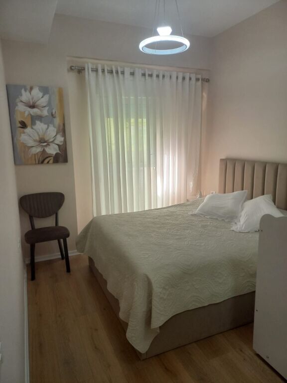 🏡 Shitet Apartament 1+1 – Rezidenca Kaimi, Ali Demi