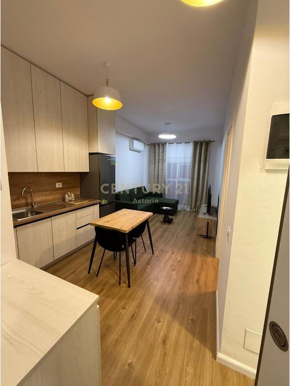 Jepet me qira apartament 1+1 tek rezidenca Kadiu, Ali Demi