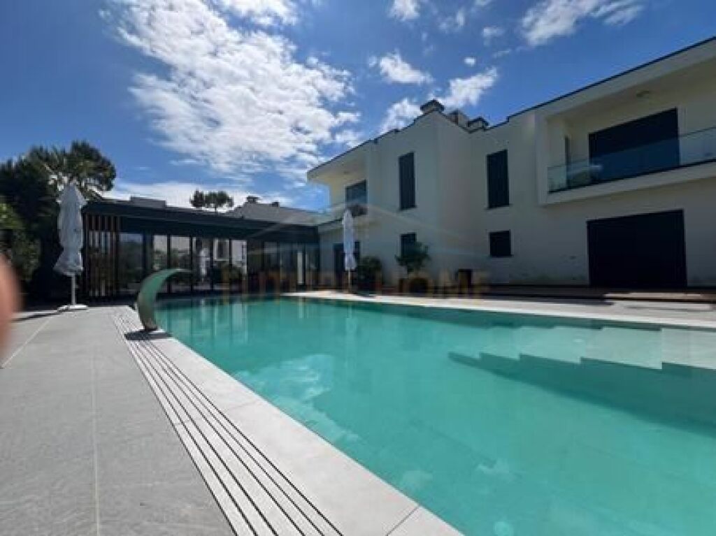 Qera, 2 Vila të bashkëngjitura, Vala Mar Residence, Hamallaj.