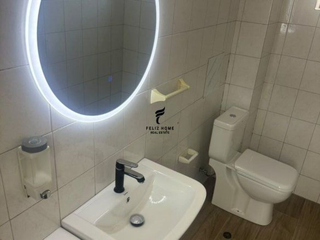 ZYRE ME QERA 120 M2 BULEVADI ZOGU I PARE 130.000 LEKE FH-87833