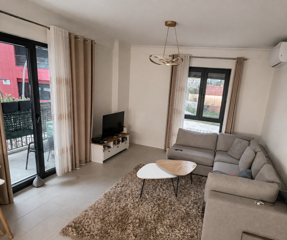 🏡 Affittasi Appartamento 2+1+2 – Residenza Kodra e Diellit 1