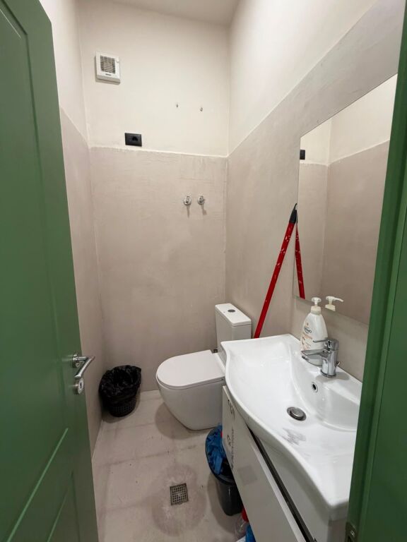 SHITET, DYQAN, ASTIR, TIRANE( 530581011-22)
