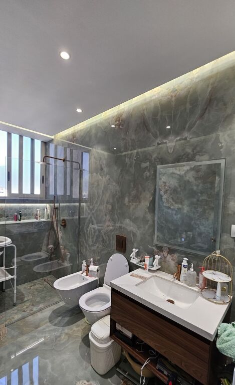 Rent | Apartament 2 + 1 | Skanderbeg Square | 950 €/month