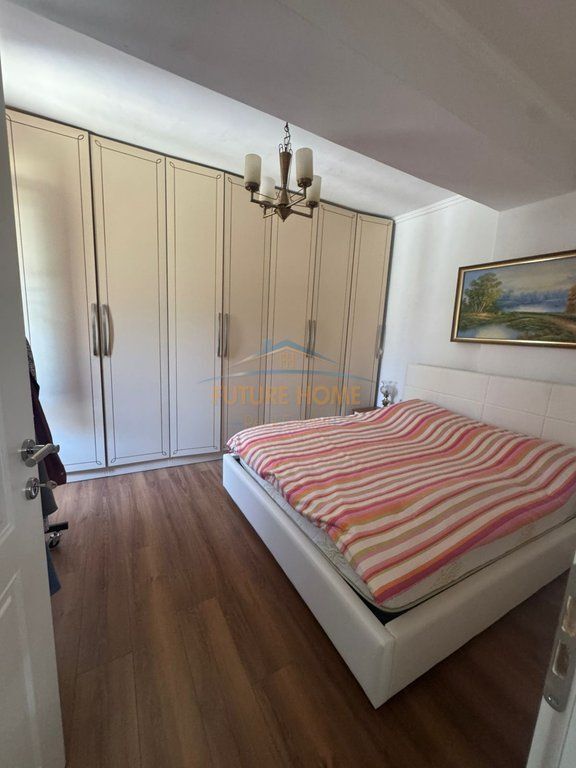 Shitet, Shtëpi Private, Ali Demi,Tiranë