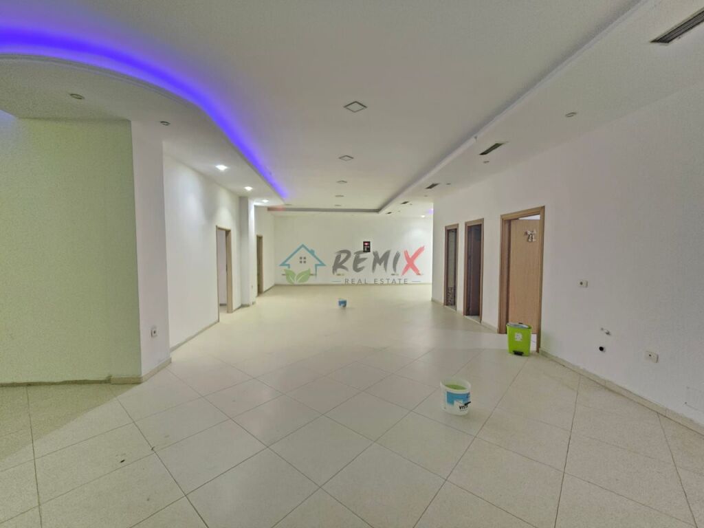 🏢 JEPET ME QIRA AMBIENT BIZNESI – ISH-KËNETË, DURRËS