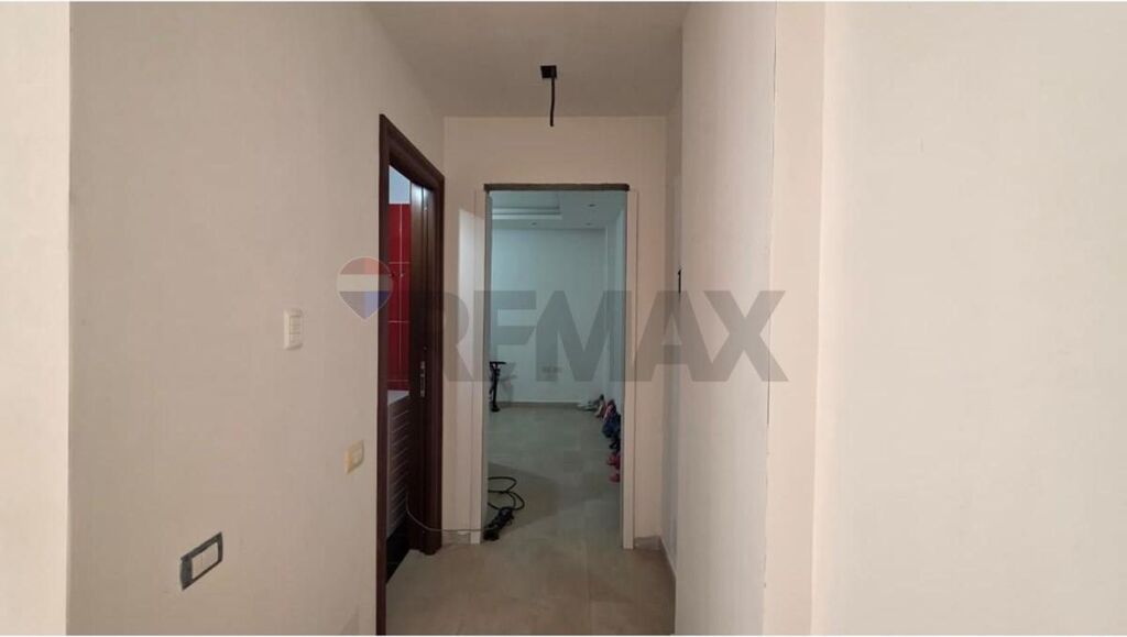 🏢 EXCLUSIVE BUSINESS PREMISES FOR RENT – LUNGOMARE, VLORË